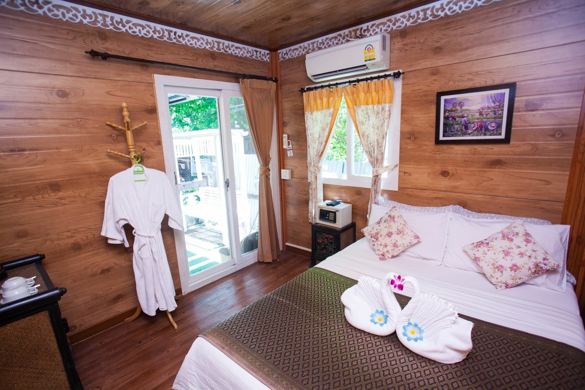 Hotel Laksameenarai - Hostel/backpacker